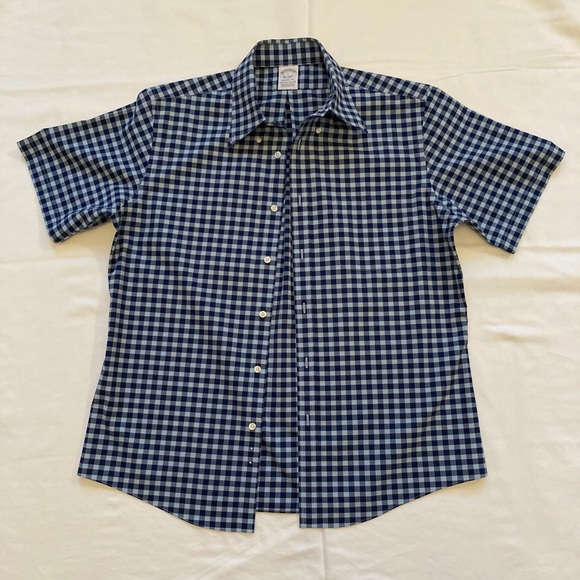 Brooks Brothers Other - Brooks Brothers short sleeve dress shirt